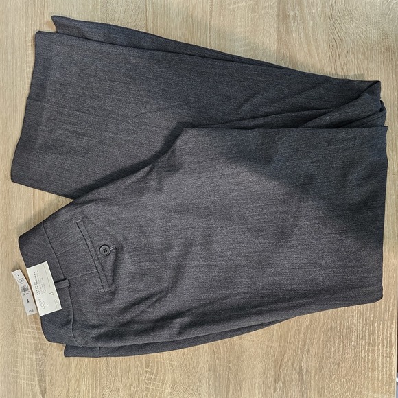 NWT LOFT | GRAY CURVY FIT DRESS TROUSER SIZE 4 - Picture 1 of 4